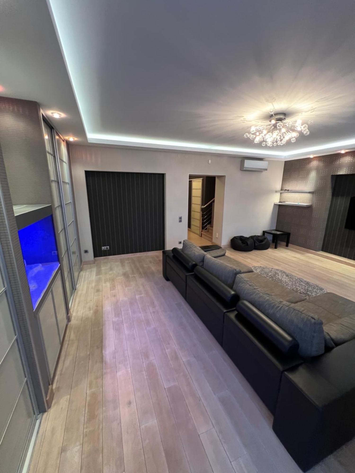 Apartment On Arkhipenka With Panorama View Lviv Kültér fotó