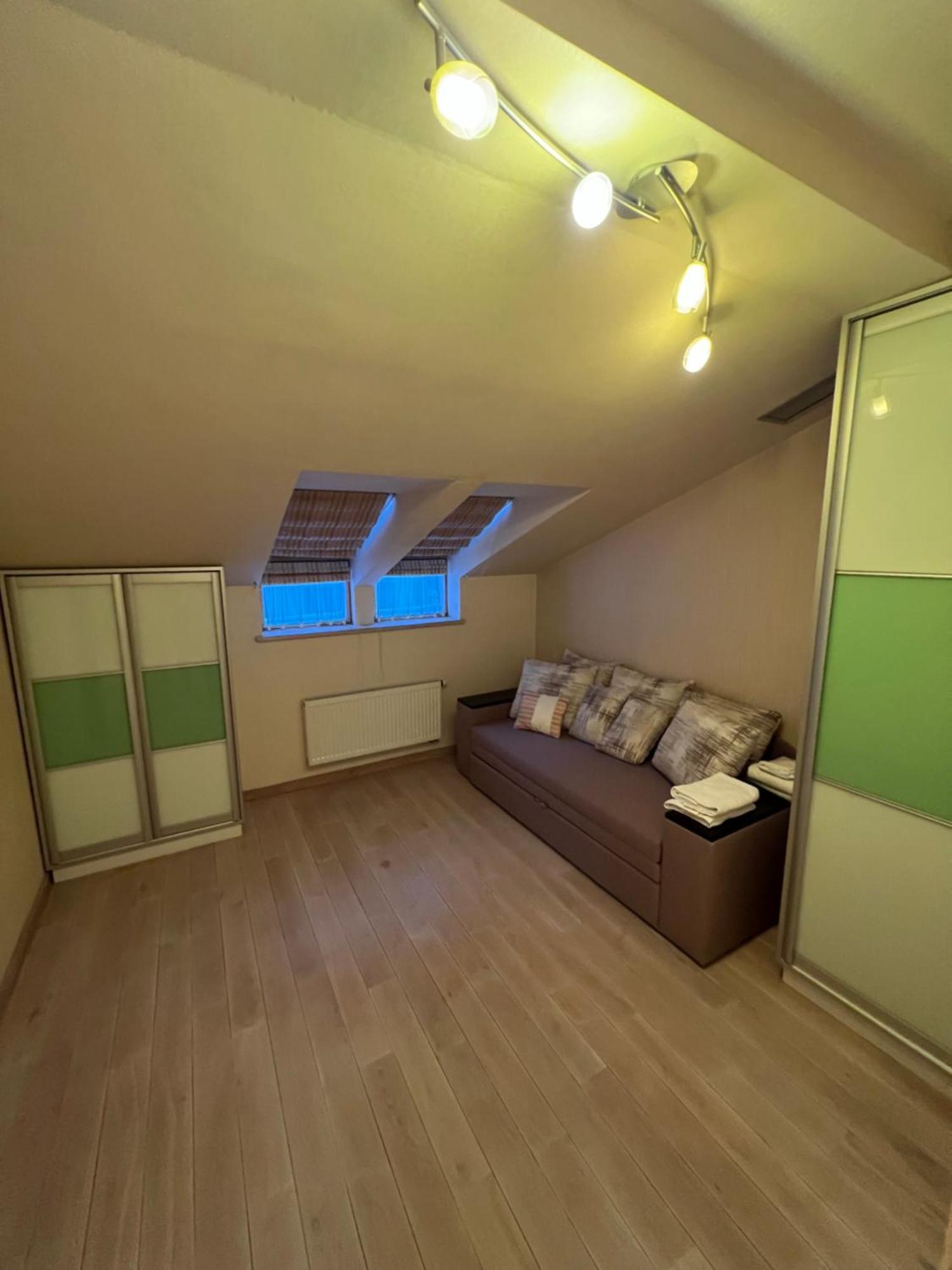 Apartment On Arkhipenka With Panorama View Lviv Kültér fotó