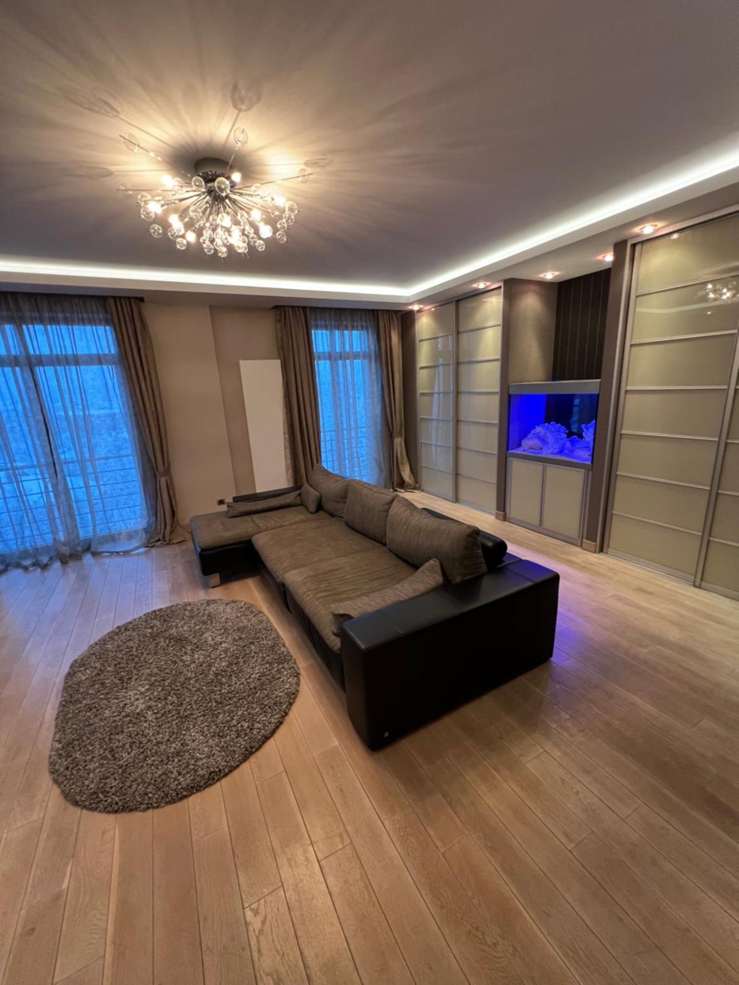 Apartment On Arkhipenka With Panorama View Lviv Kültér fotó