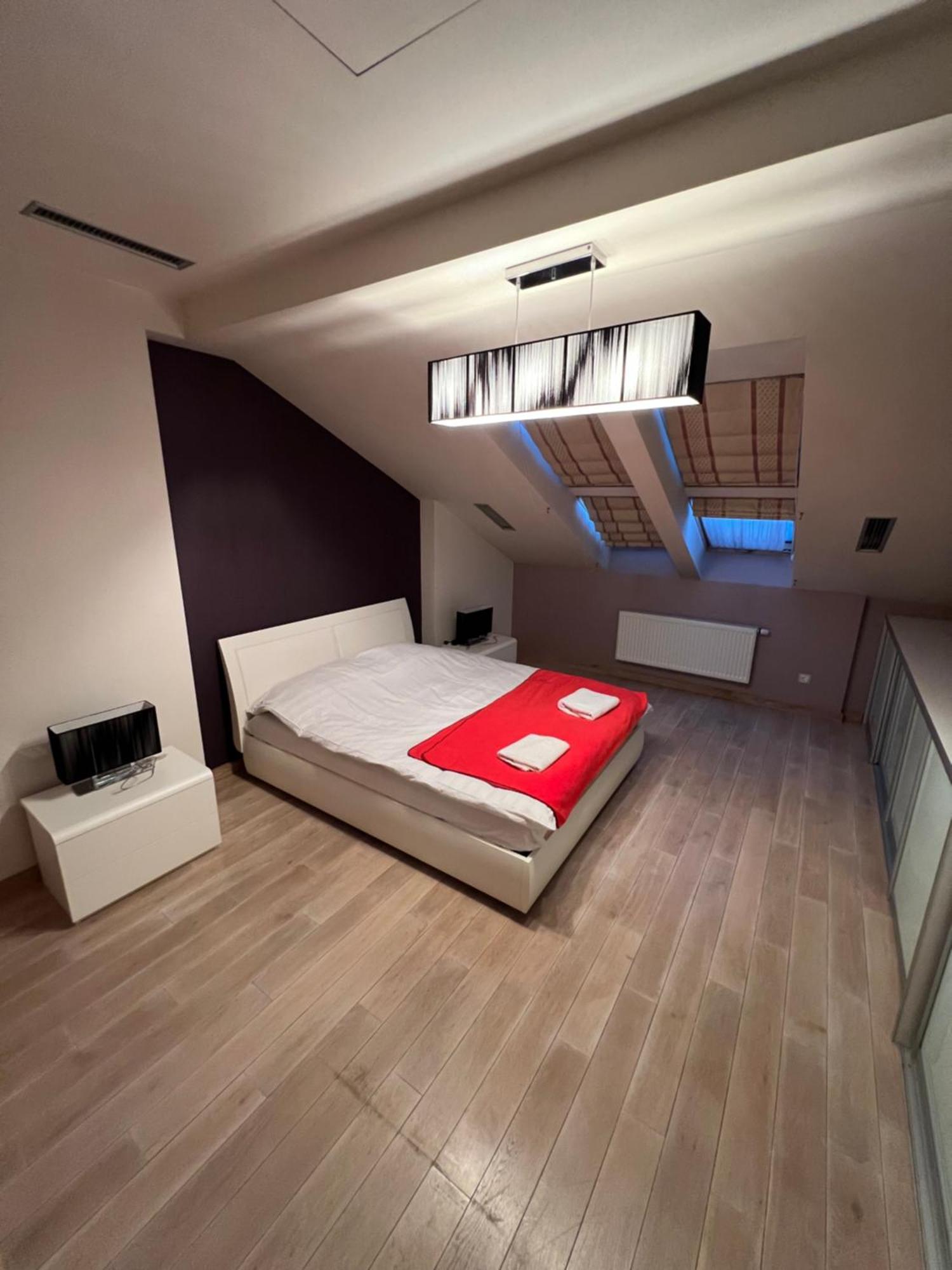 Apartment On Arkhipenka With Panorama View Lviv Kültér fotó