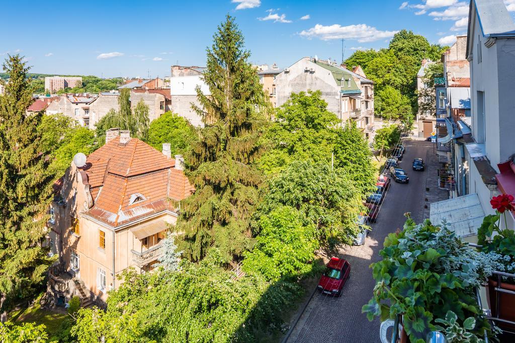 Apartment On Arkhipenka With Panorama View Lviv Kültér fotó